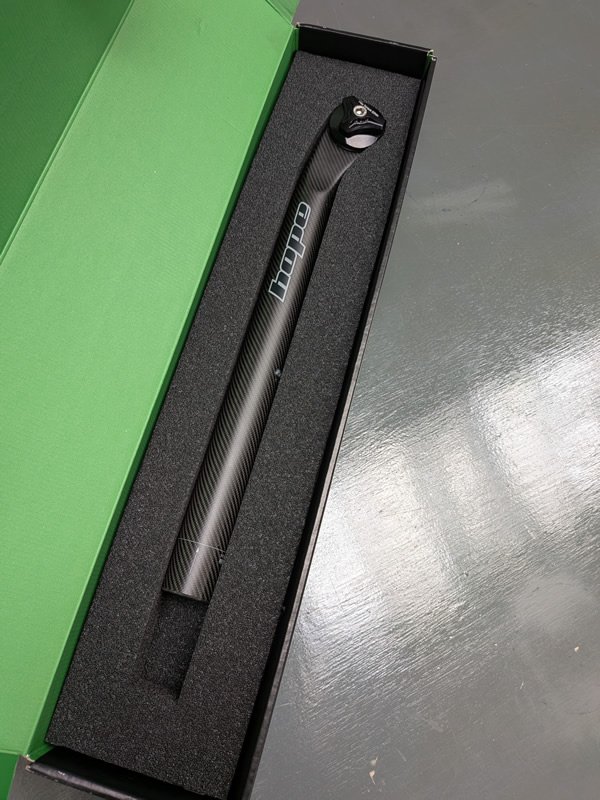 Hope 31.6 Carbon Seat Post 350mm