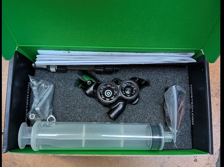 Hope RX4+ Caliper Complete - Flat Mount Std - DOT - BLACK - HBSPC71N