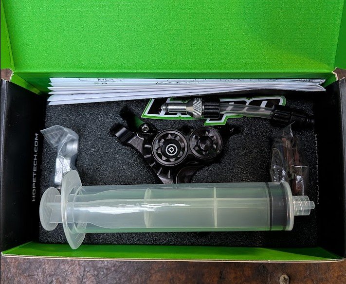 Hope RX4+ Caliper Complete - Flat Mount Front+20 - DOT - Black - hbspc72n